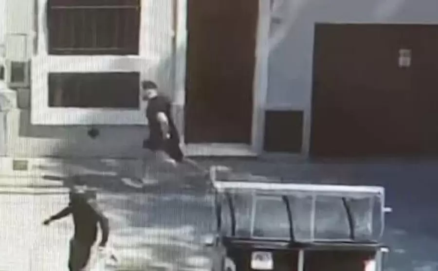 Momento en que los presos escapan/ Fuente NA