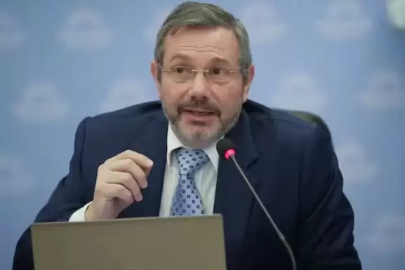 Desplazaron a Mariano de los Heros de Anses.