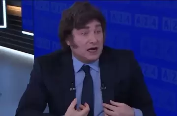 Milei asegura que le sabotearon la entrevista que brindó al canal A24