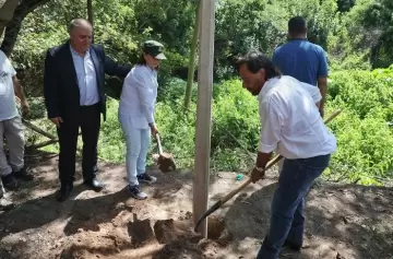 Bullrich y Sáenz dieron inicio a la construcción del alambrado en Salta