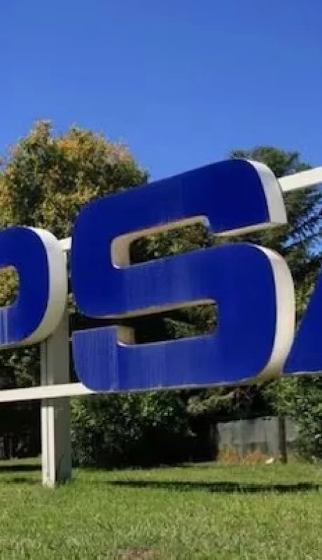 IMPSA volvió a manos privadas por 27 millones de dólares.