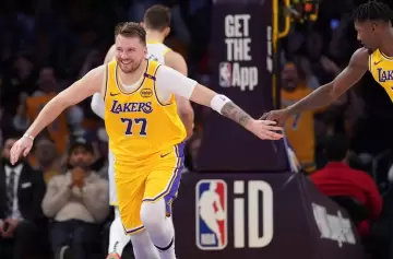 Luka Doncic y un debut soñado en los Lakers