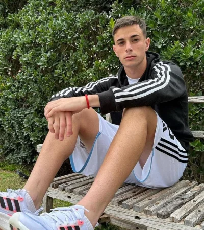 Valentin Gómez, el jugador que solo y espera