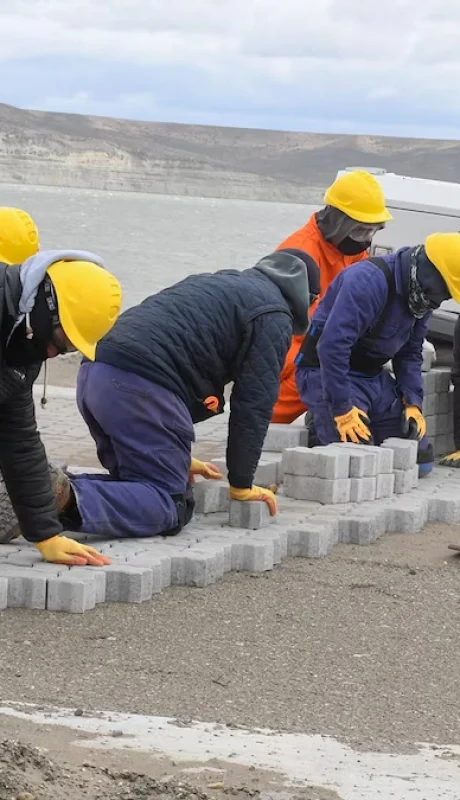 "Esta acción prepara a los reclusos para que, cuando recuperen su libertad, puedan adaptarse a un esquema de trabajo como este" (C. Vidal)