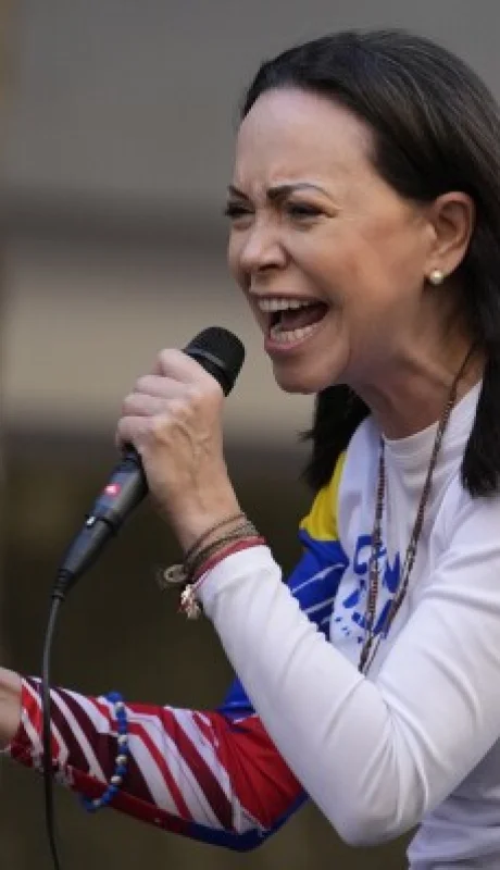 Machado dijo que se puede detener gran parte de la migración irregular en el continente si se desplaza al presidente chavista.