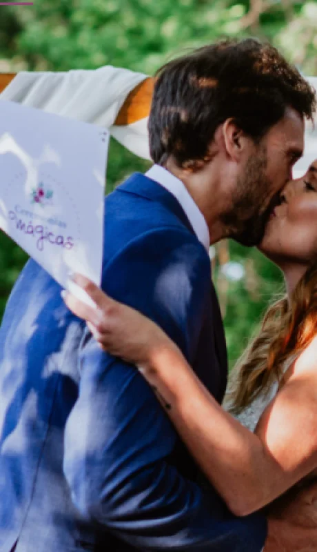 Hoy existe una amplia gama de propuestas y servicios para que el día más importante de sus vidas lo vivan con esplendor y total originalidad.