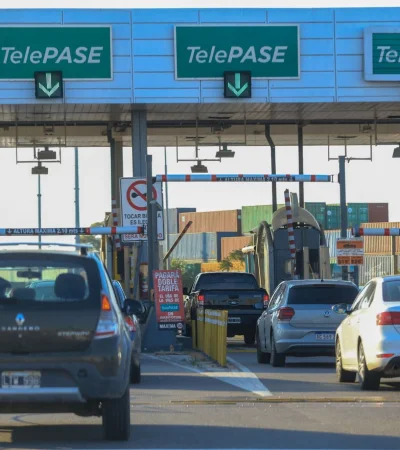 Según Manuel Adorni, la empresa estatal Corredores Viales S.A. ha demostrado tener "magros resultados".