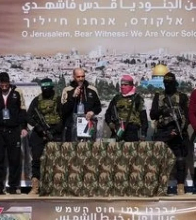 Hamás liberó a tres rehenes entre ellos un argentino/