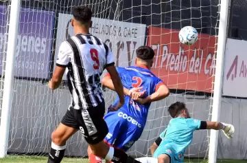 Triunfazo del Lobo en rodeo ajeno en la Primera Nacional