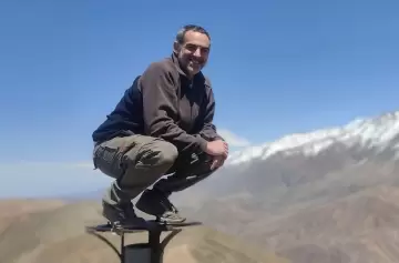 ¡Milagro en la montaña! Apareció con vida el abogado perdido en el cerro El Plata