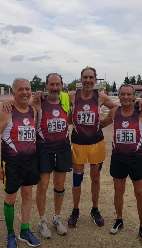 Angel Gagliano seguía disfrutando de la pista