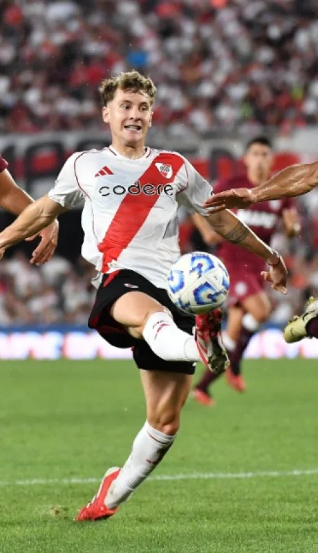 River venció a Lanús por 1 a 0.