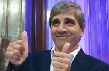 Luis Caputo le bajó el precio al criptogate con un anuncio macroeconómico