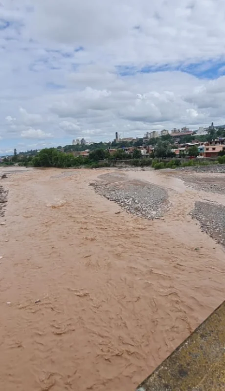 El río Grande, en Jujuy, crece debido al mal tiempo. (Foto: archivo web)