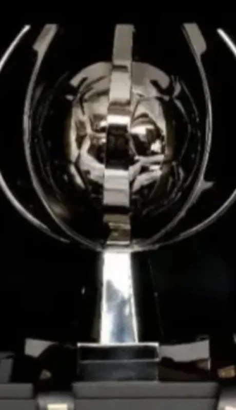 El Millo y la T, cara a cara en Paraguay.