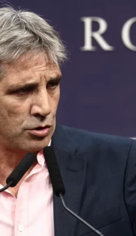 Luis Caputo, titular de Economía      /