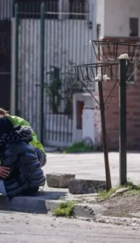 El atacante mató a su madre, su abuelo e hirió a su abuela.