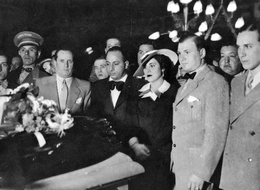 Funeral de Carlos Gardel