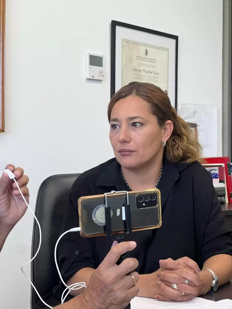 La senadora Adriana Cano (PJ - UxP). Foto; Daniel Gallardo