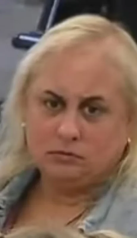 Está convencida de que "va a sacar a los hermanitos uno por uno". Así es Selva.