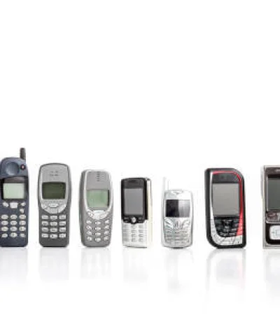 Los celulares antiguos hoy valen millones de dólares.