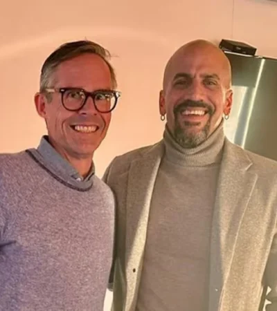 Foster Gillet junto a Sebastián Verón