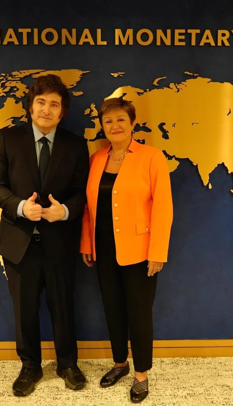 Javier Milei en una reunión con la titular del FMI, Kristalina Georgieva. (Foto: Presidencia de la Nación)