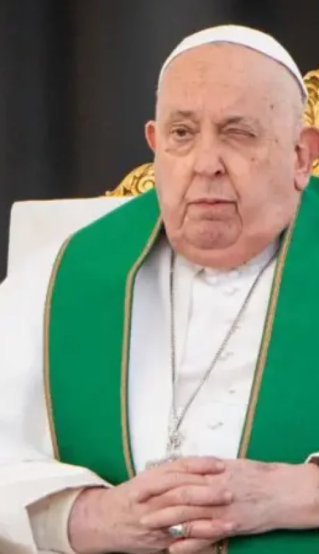 Evidente deterioro físico del Papa argentino