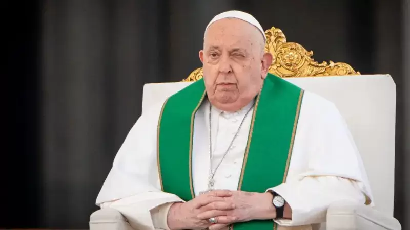 Evidente deterioro físico del Papa argentino