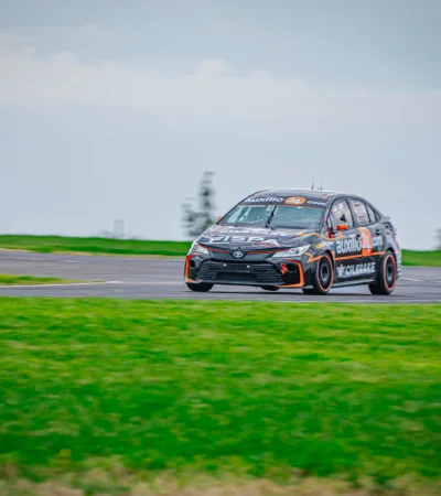 El mendocino Julián Santero tuvo una destacada actuación en la primera fecha del Turismo Nacional/ Foto: Gentileza @scheurer.studio