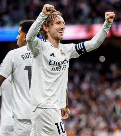 Real Madrid es puntero en España.