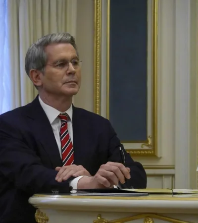 Luis Caputo se reunió con el secretario del Tesoro, Scott Bessent.