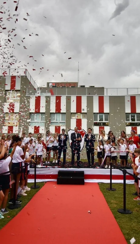 La inauguración del ciclo lectivo en la escuela River