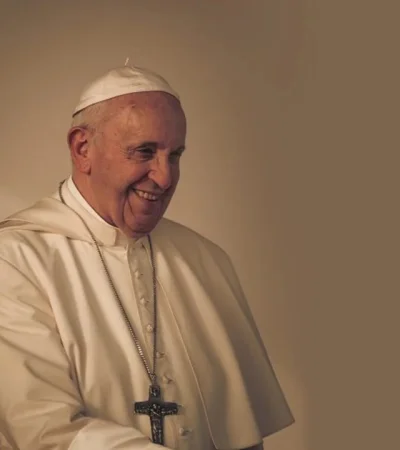 El Papa lleva doce días internado por una neumonía bilateral.