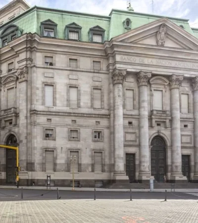 El Banco Nación se fundó en 1891 por iniciativa del presidente Carlos Pellegrini.