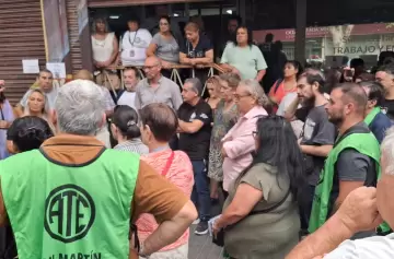 El Gobierno insiste con una propuesta salarial del 13% para la salud y crece el malestar