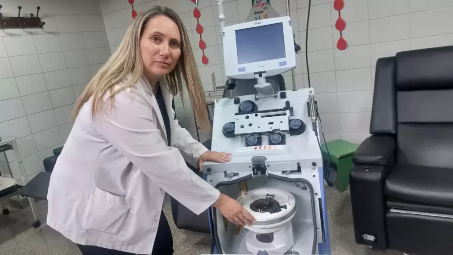 El trasplante dos tipos: autostrasplante, y trasplante alógeno. El primero es el que se hace una misma persona, el segundo es pensando en otro.