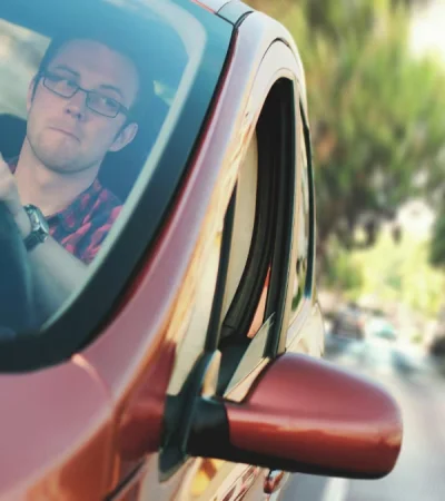 Las maniobras bruscas son un caldo de cultivo para los accidentes, sea que las provoquemos nosotros u otra persona.