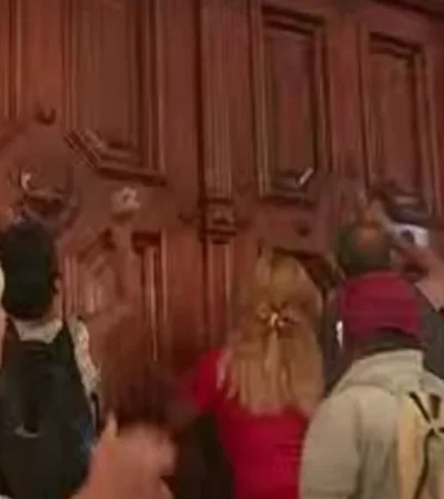 Pueblada en La Plata