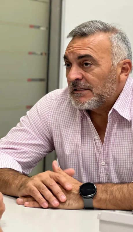 Senador  Félix González (PJ - UxP).