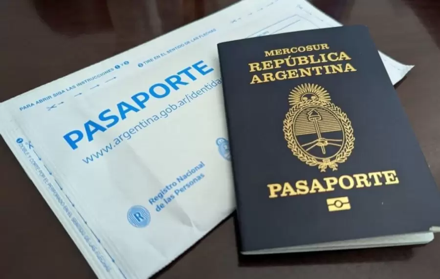 El Ejecutivo oficializó un incremento en los costos del Pasaporte y del DNI.