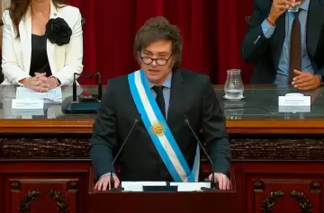 Milei ante la Asamblea Legislativa:  "Nuestro programa es el más exitoso hasta la fecha"