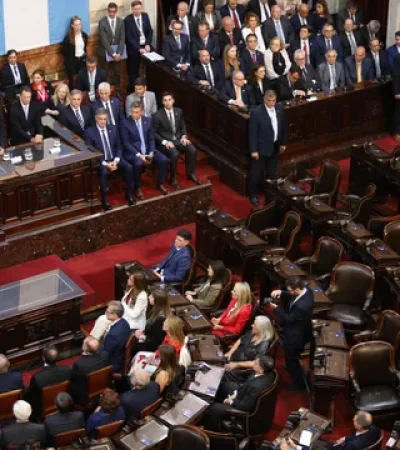 Desaire de un sector de diputados y senadores