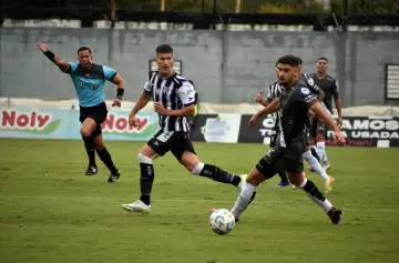 Gimnasia y Esgrima rescató un punto bajo la lluvia ante Estudiantes de Buenos Aires