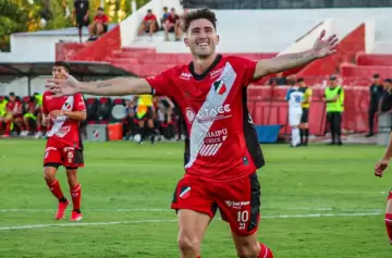 El Deportivo Maipú dio vuelta a Almagro y vuelve a hacer del Sperdutti una fortaleza