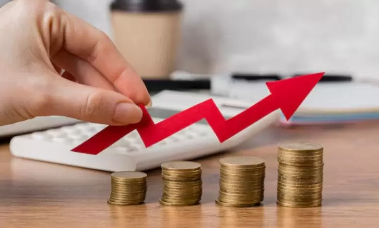 "ás allá del ordenamiento fiscal y monetario se mejoran las expectativas los consumidores" (Daniel Sticco)