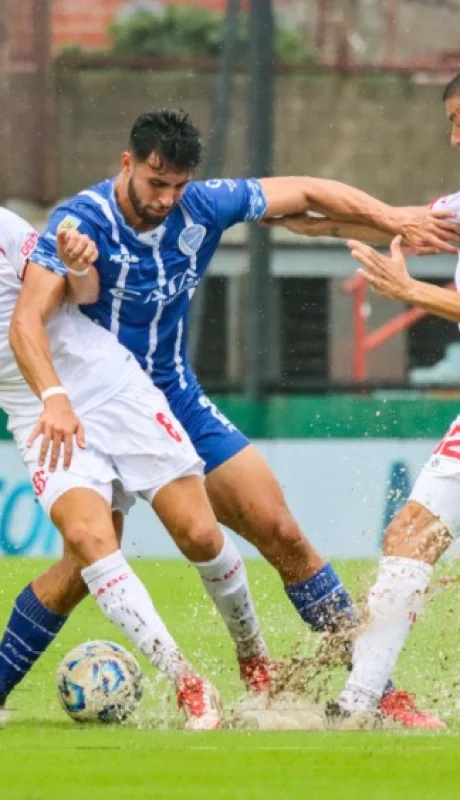 Pasados por agua en el estadio de Arsenal de Sarandí