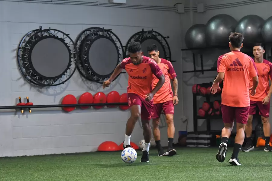 El Millonario se entrenó en el River Camp