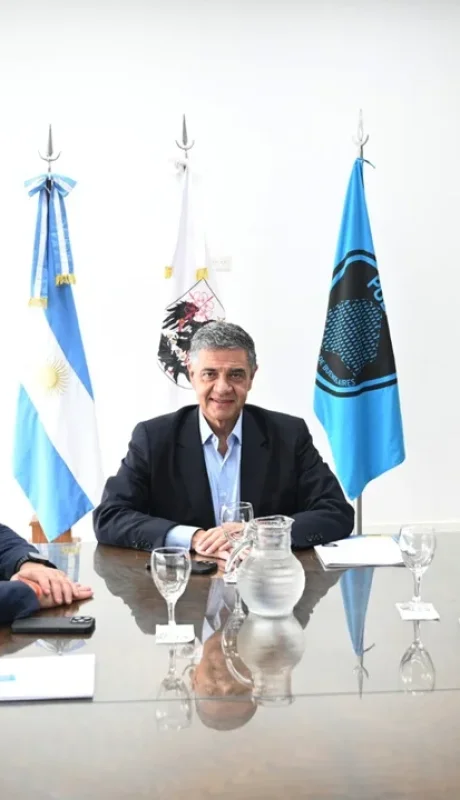 Jorge Macri junto al nuevo ministro de Seguridad, Horacio Giménez, y Waldo Wolff.