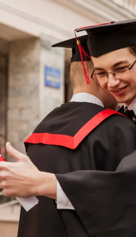 Graduarse en Ingeniería, en todas sus ramas, asegura el futuro/